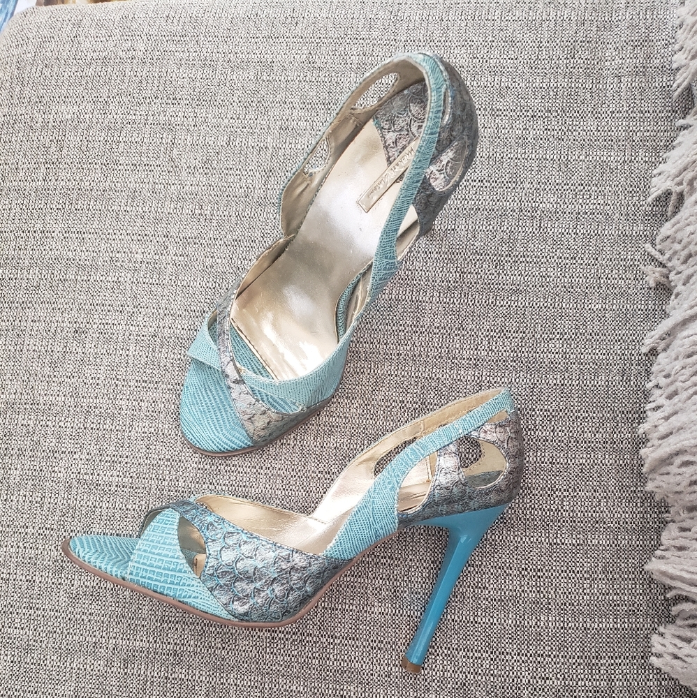 Mermaid style aqua pumps